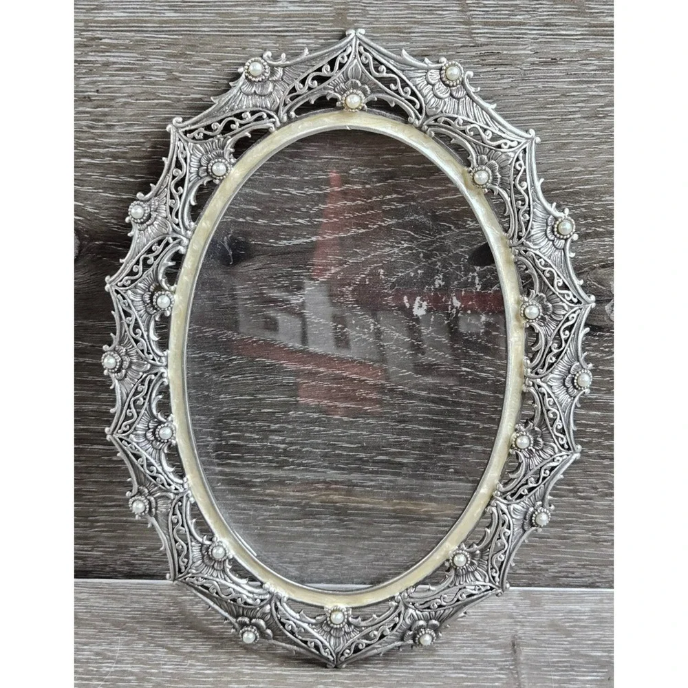 Vintage 5x7 Ornate Pewter Tone Filigree Oval Picture Frame Faux Pearls